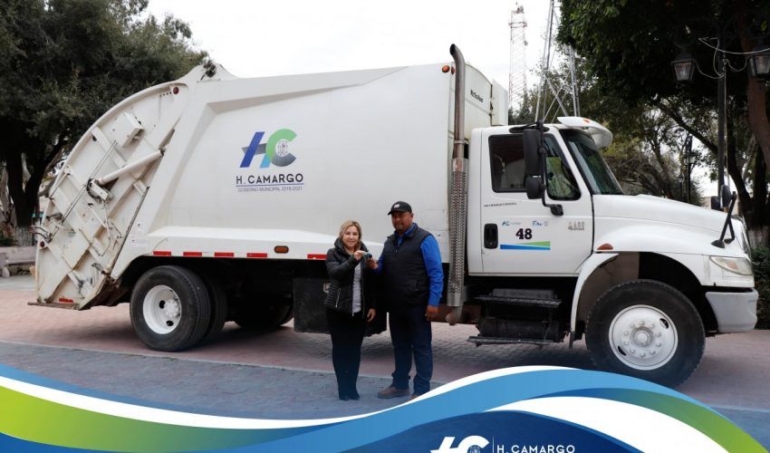 Nuevo camión recolector de basura en Camargo